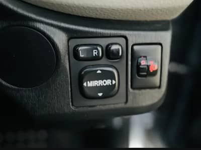 Toyota Vitz 2015
