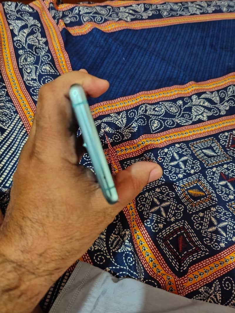 One Plus 8 Pro 5