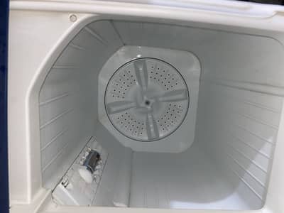 Haier washing machine and dryer  03115022302