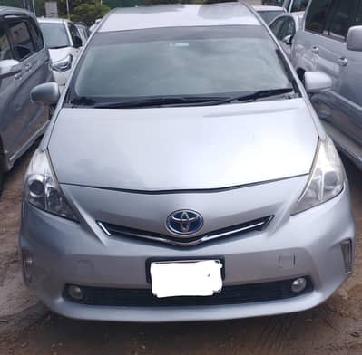 Toyota Prius Alpha 2014/17