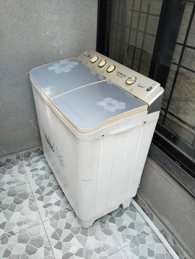 urgent sale good condition working 10/9
