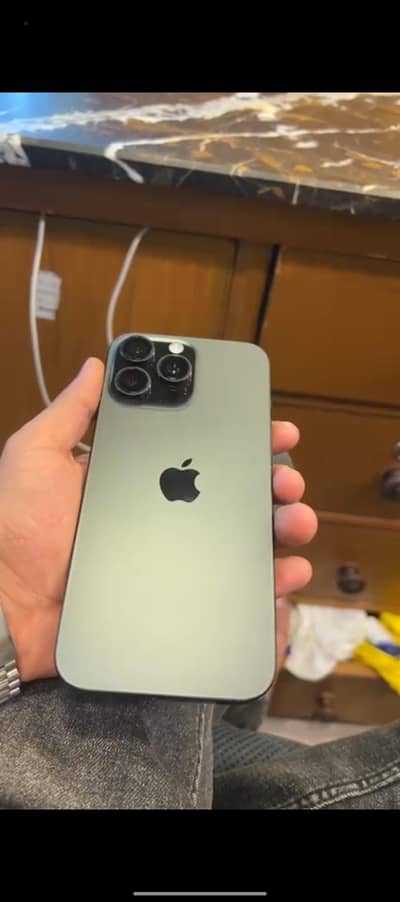 Apple iPhone 16 Pro Max (256)