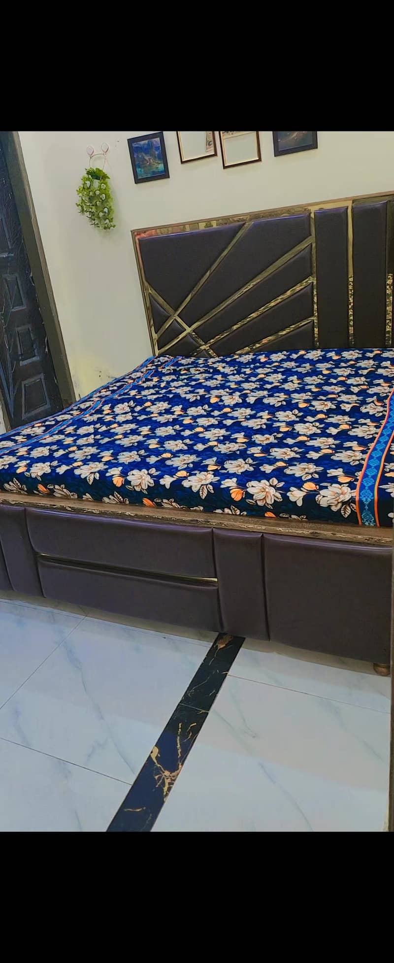 bed set with side table and dressing 2