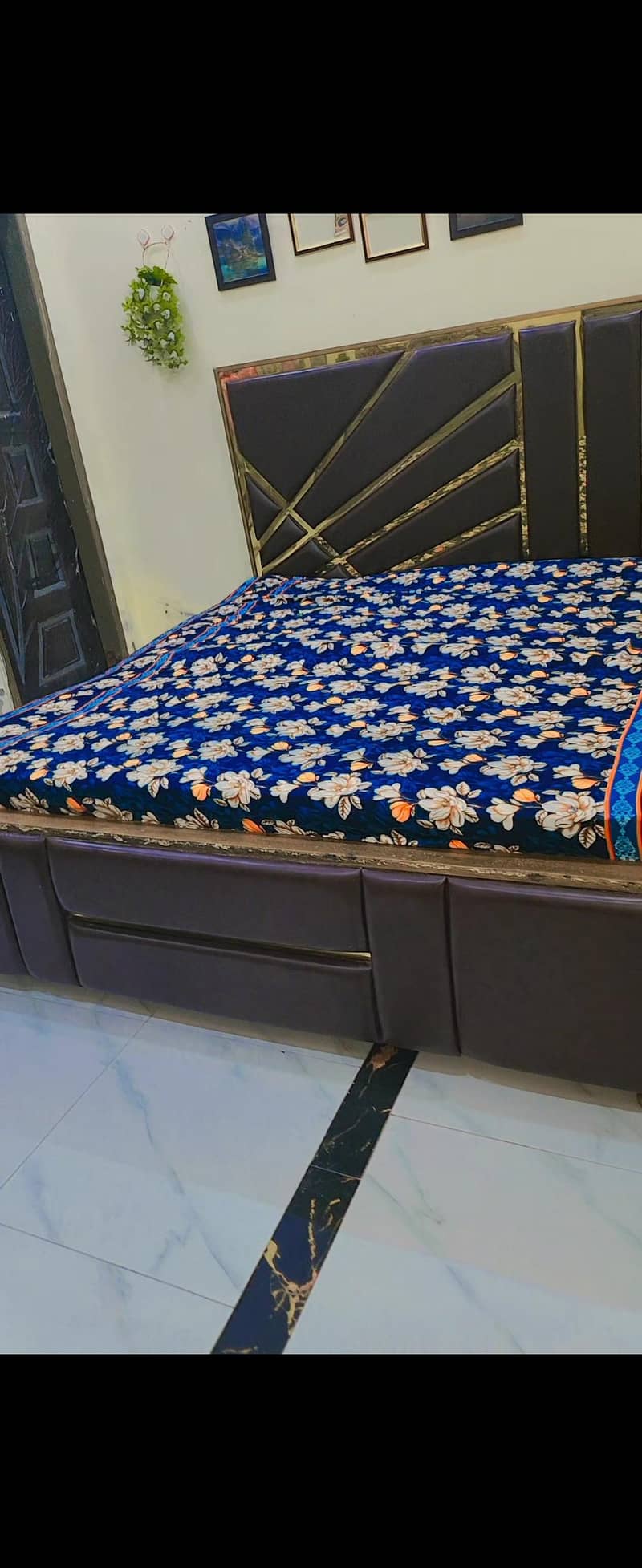 bed set with side table and dressing 3