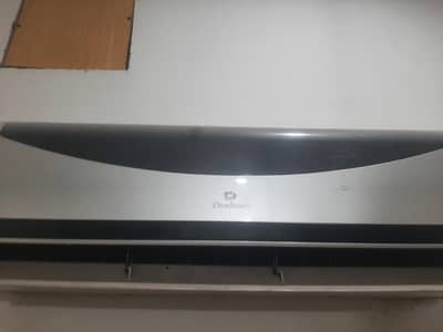 dawlance 1 ton AC