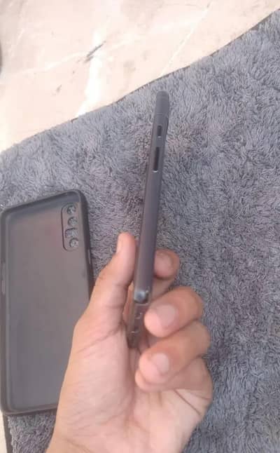 I am selling Google pixel 6a