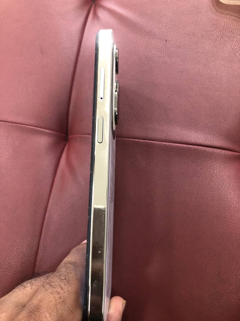 G five Note 25 5