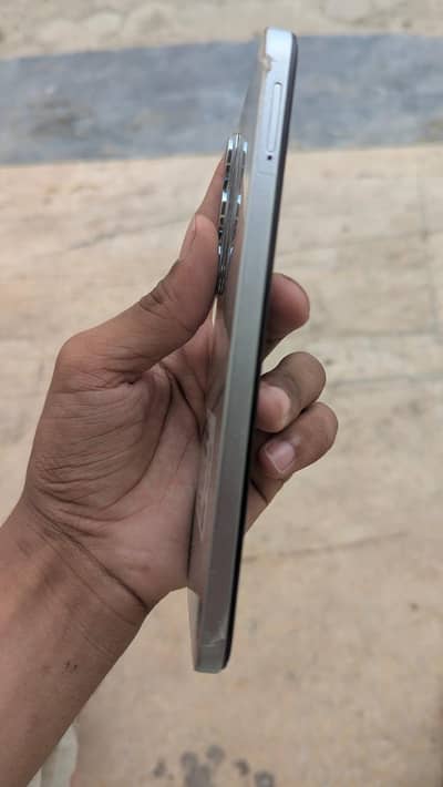 Infinix hot 60i