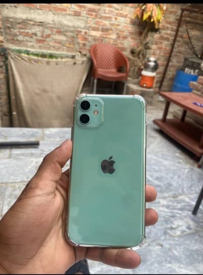 Apple iPhone 11