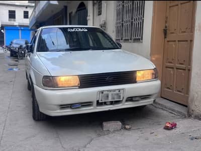 Nissan Sunny 1992
