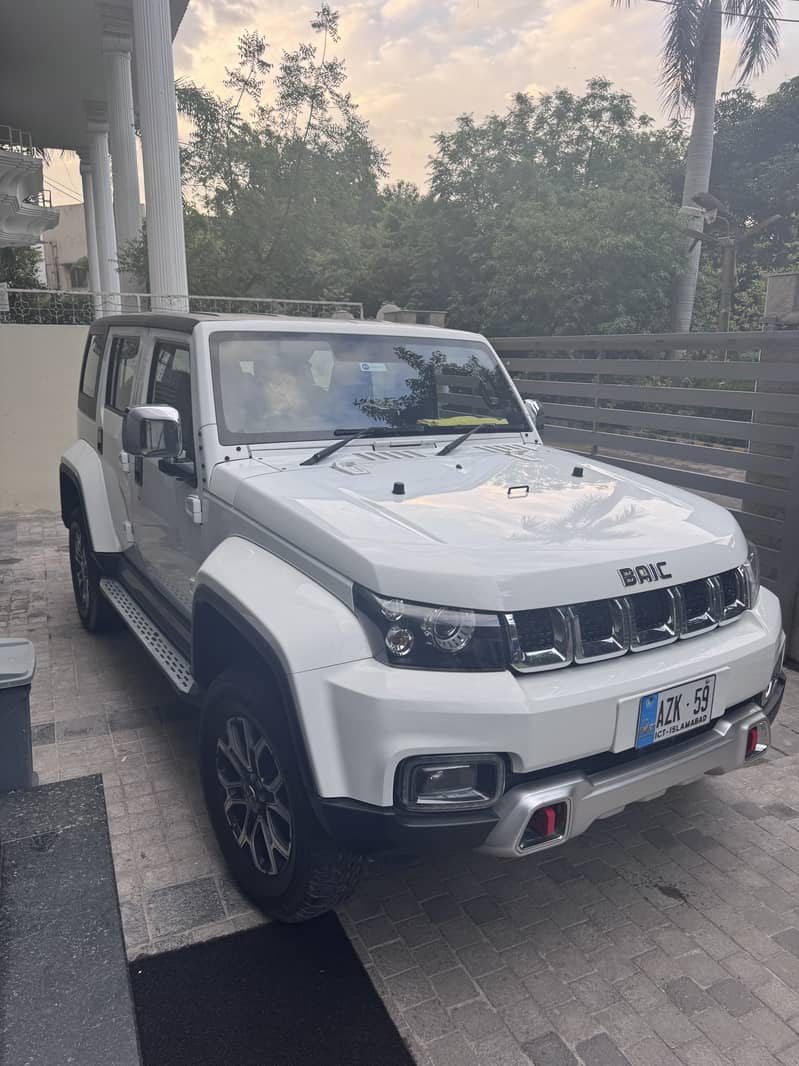BAIC BJ40 Plus 2022 2