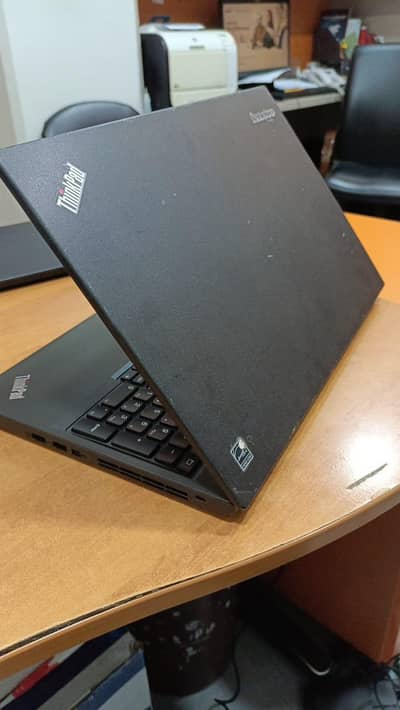 Lenovo t550 16/256