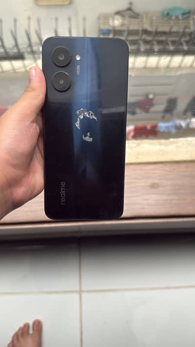 Realme C33