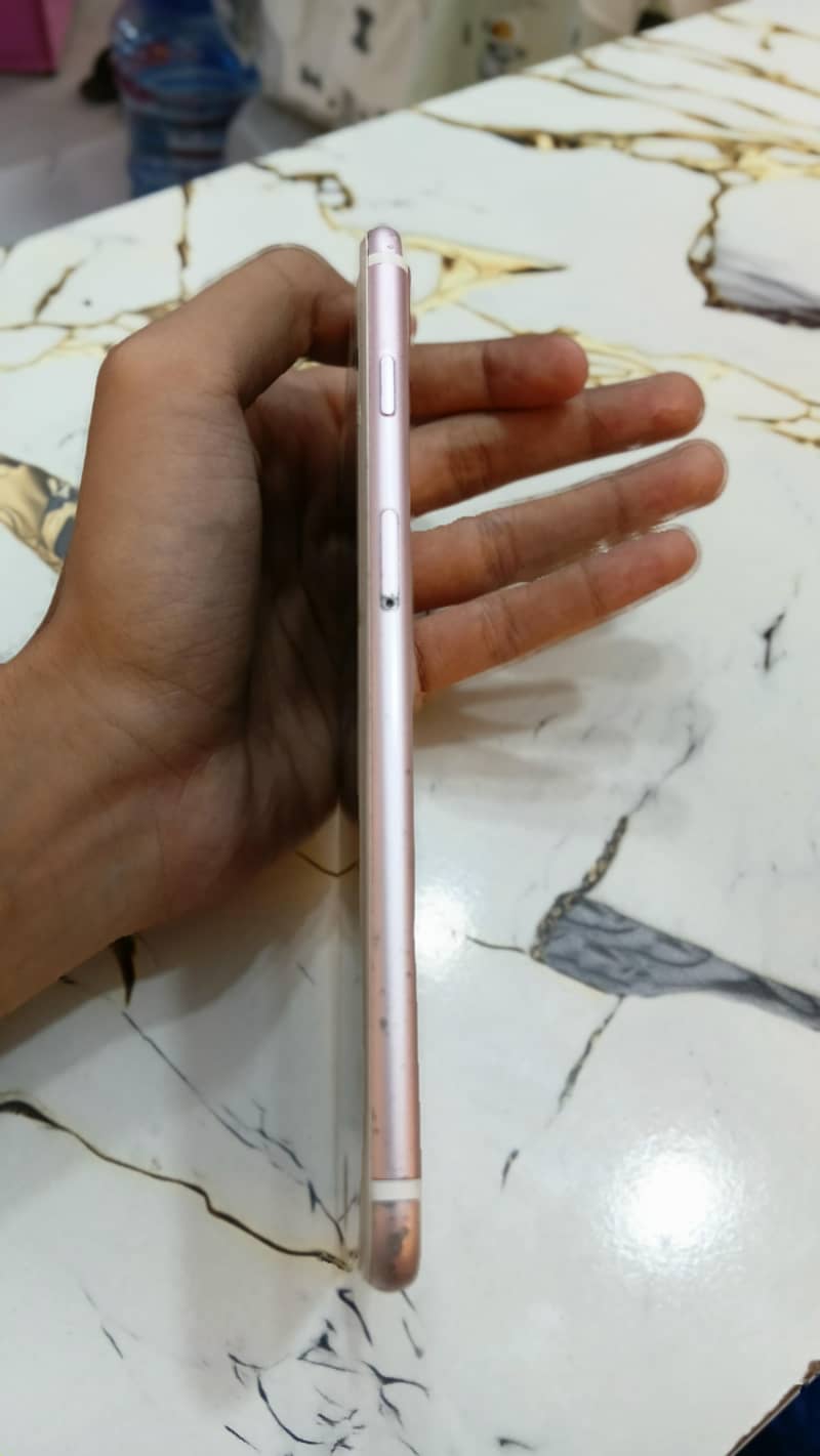 Apple iPhone 7 Plus ALL OK 3