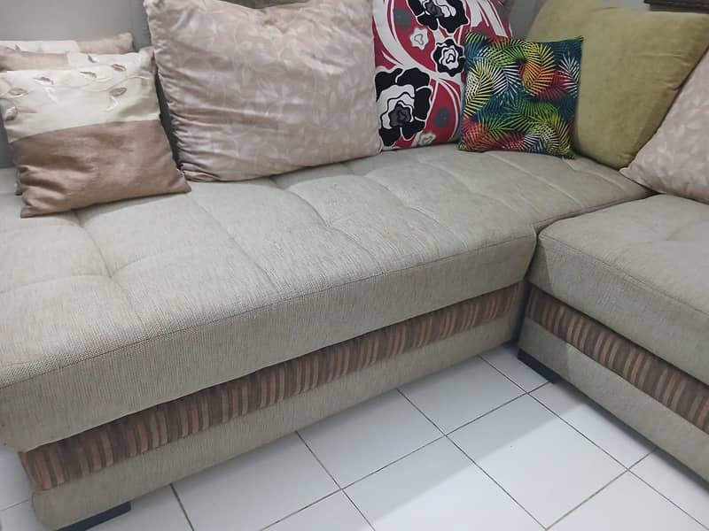 6 seater 0