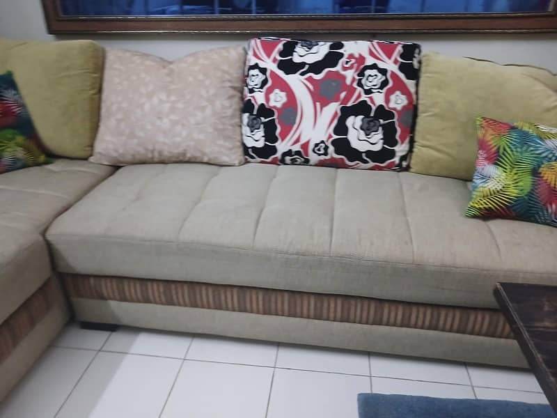 6 seater 2