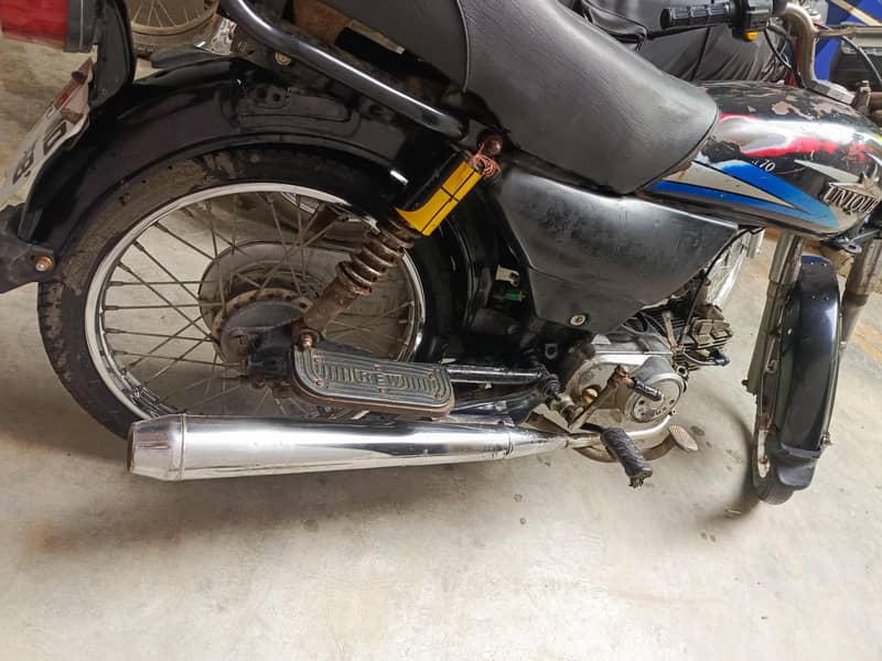 2019 model unique 6