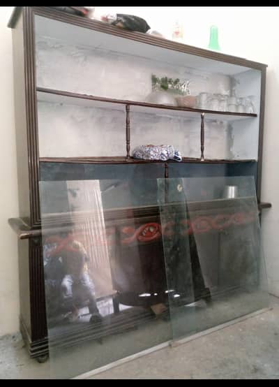show case for sale in good condition