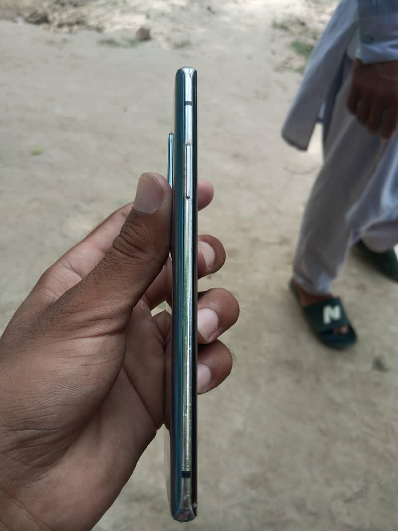 One Plus 8 5