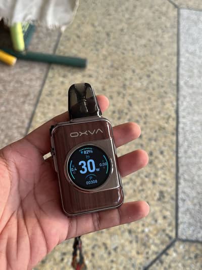 Xlim Sq pro 2 Device with xlim necklace