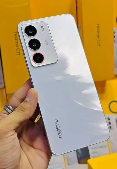 Realme C71