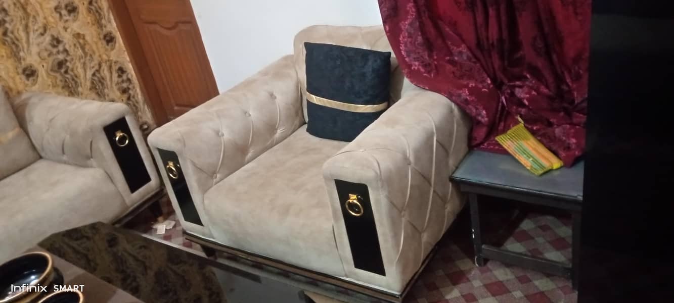 Sofas for sale with table 6