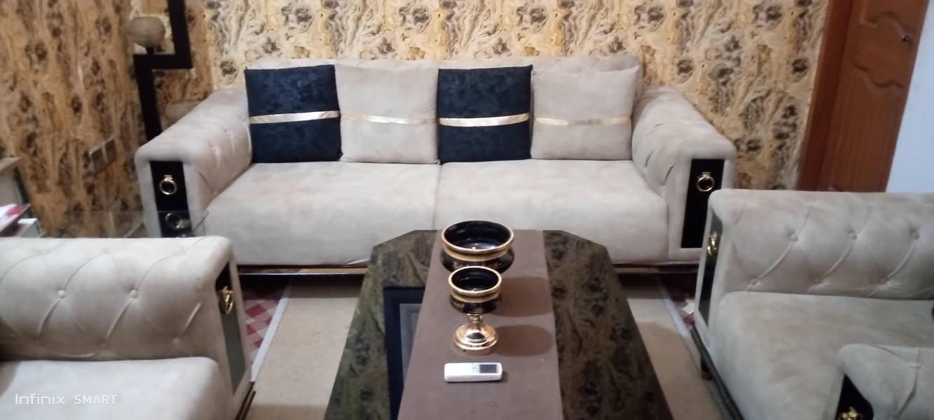 Sofas for sale with table 9