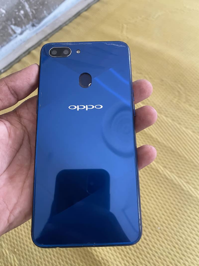 OPPO A5 1