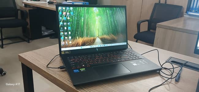 Acer Nitro V15 ANV15-52 | RTX 5050 | 16GB DDR5 | Like New