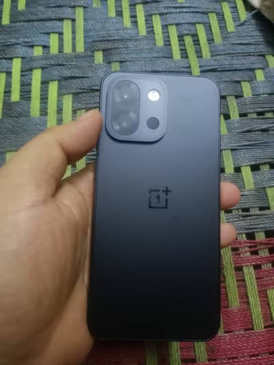 One Plus 13s