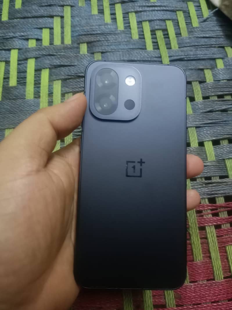 One Plus 13s 0