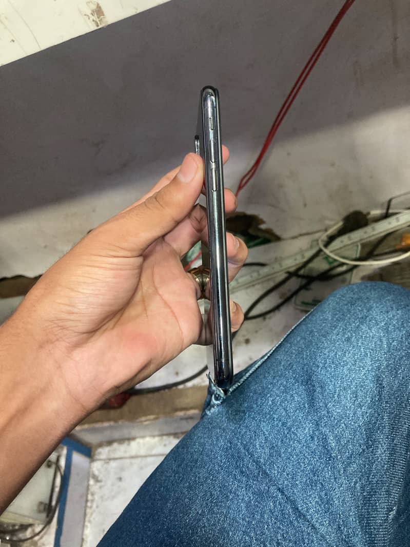 Iphone x bypass but approved 1