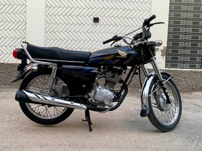 Honda CG 125 2021 model