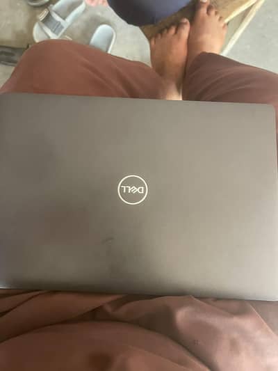 Dell latitude 5300 i5 8th gen