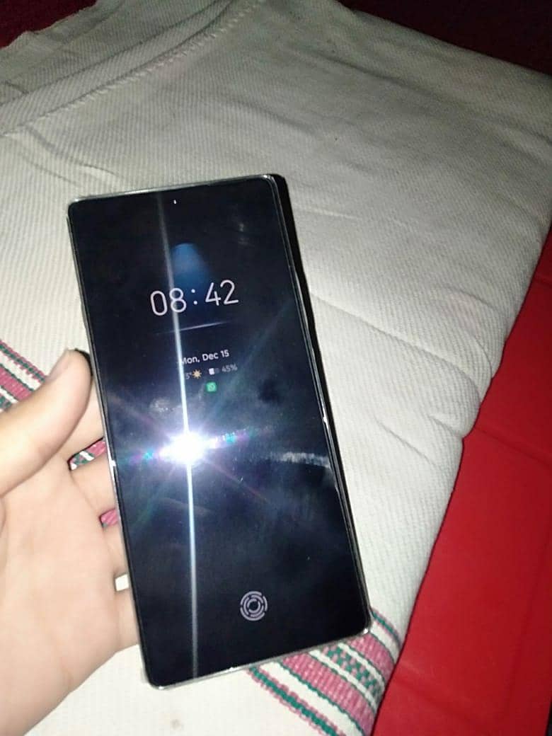 Tecno CAMON 40 0