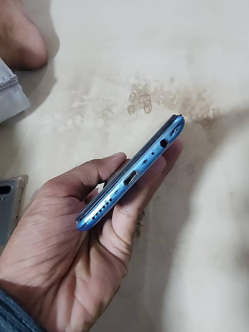 Tecno Spark 4 1