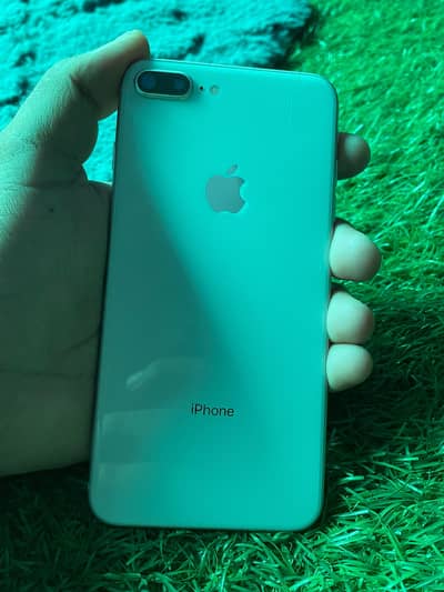 Apple iPhone 8 Plus