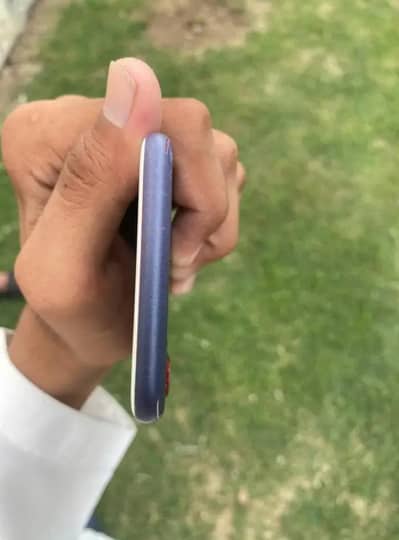 Apple iPhone 7