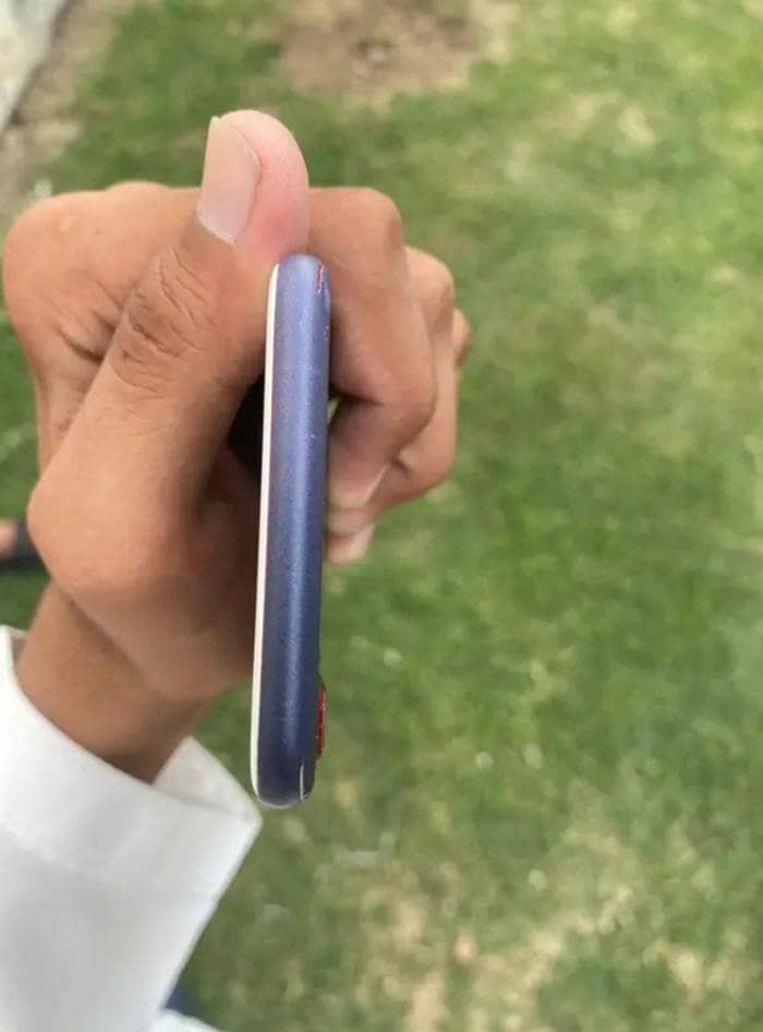 Apple iPhone 7 0