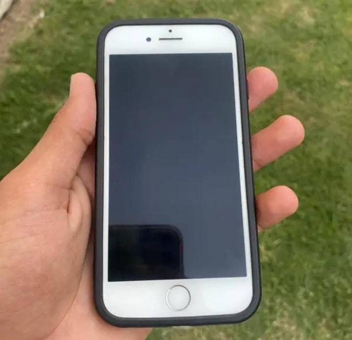 Apple iPhone 7 4