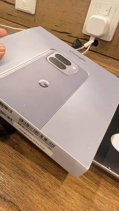 Google Pixel 10 Pro Fold NEW