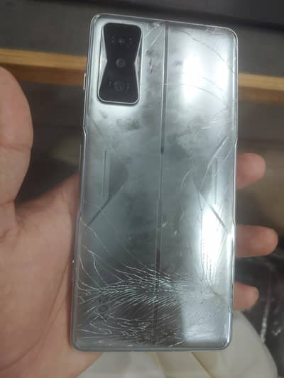 Xiaomi POCO F4 GT