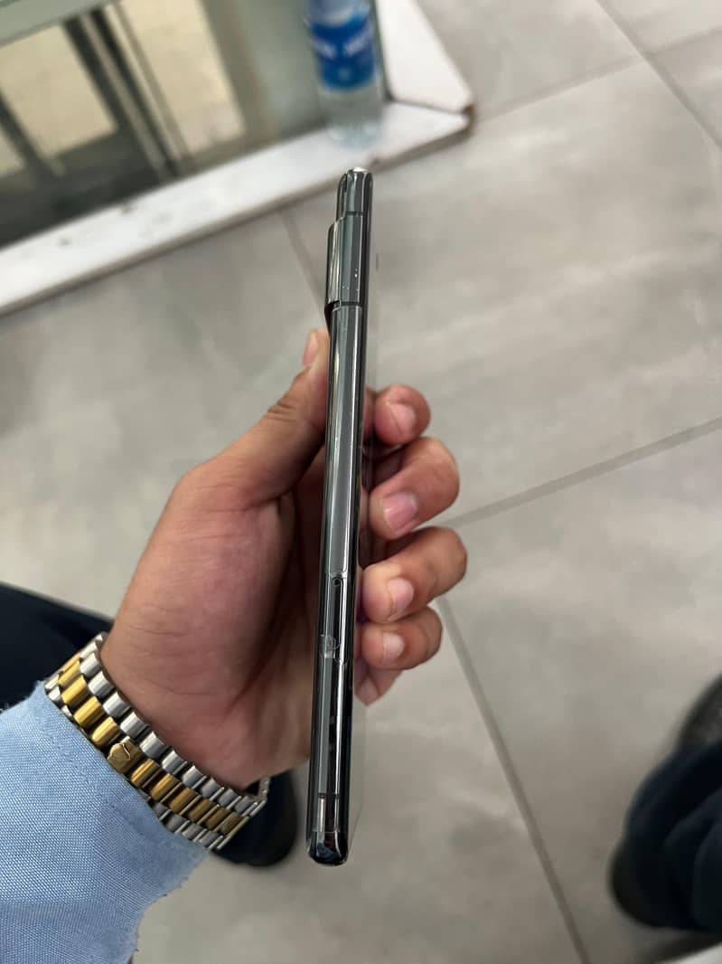 Google Pixel 7 Pro 12GB RAM / 128GB Storage – Excellent Condition 5