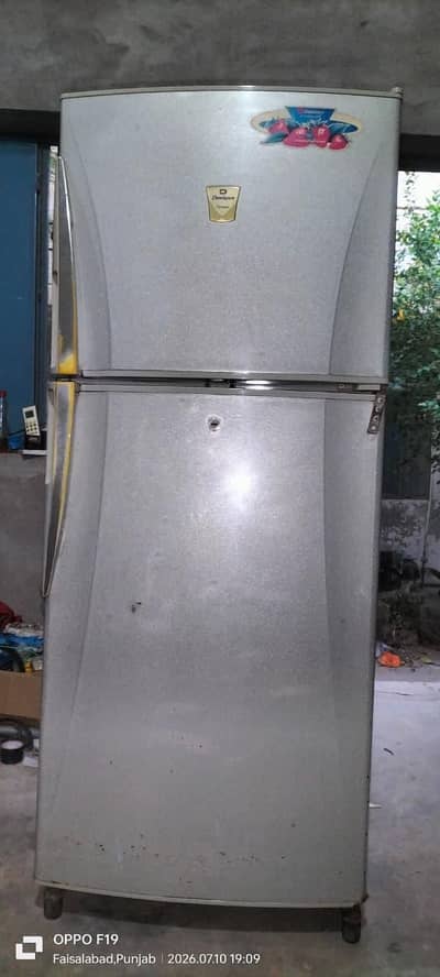 Dawlance fridge