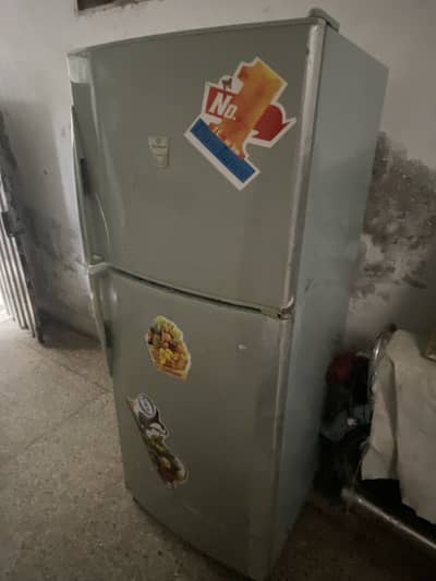Dawlance fridge for sale