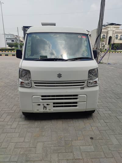 Suzuki Every 2025