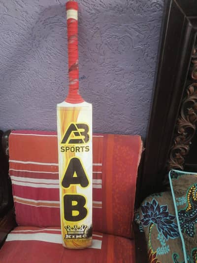 ab sports  35.5 lengh w8 800 gram 3 inch heavy bottom bat in condition