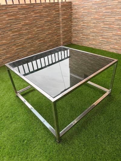 Centre table
