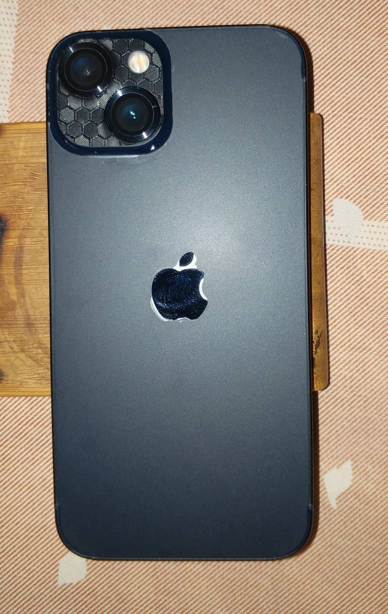 Apple iPhone 13 6