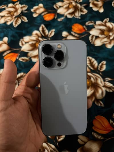 Apple iPhone 13 Pro